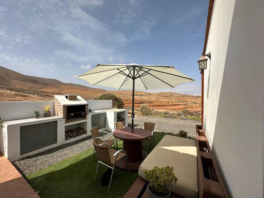 Private Villa With Pool In The Mountains Pájara Exteriör bild